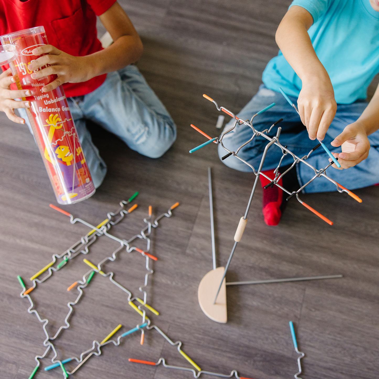 Melissa & Doug - Suspend Game
