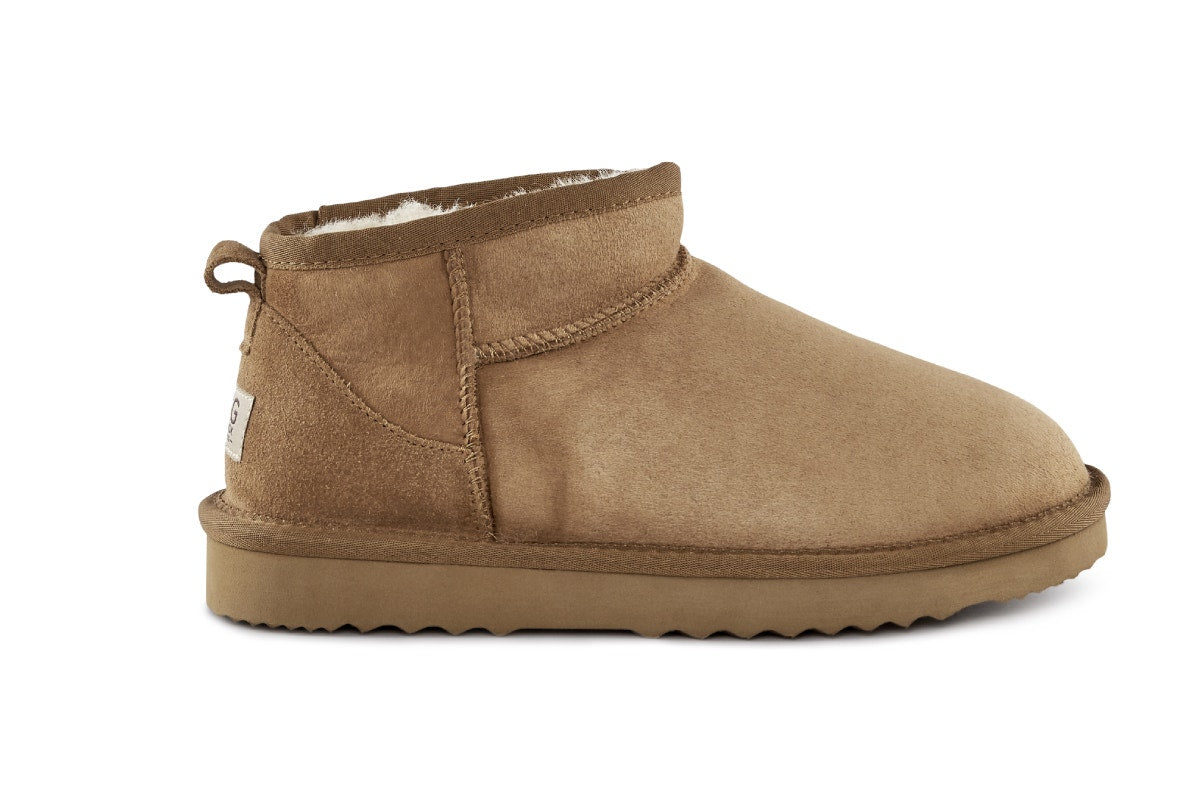 UGG Outback Premium Sheepskin Ultra Mini Boot (Chestnut)