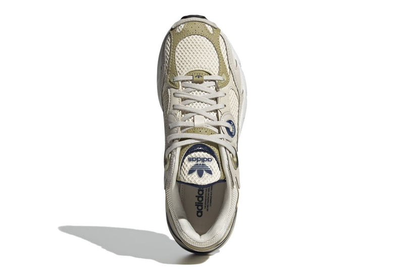 Adidas Women's Astir Running Shoes (Clear Brown/Wonder White/Light Gold Met)